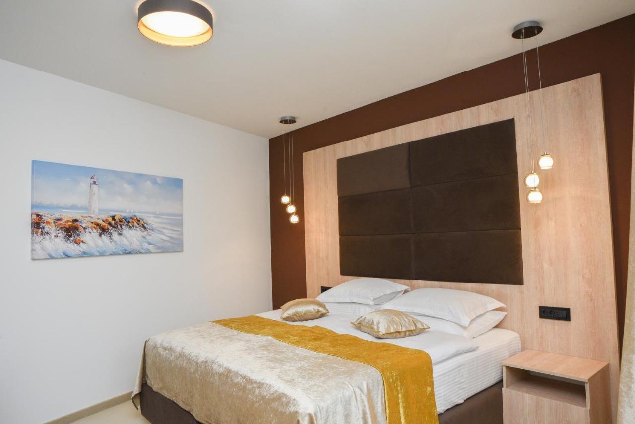 Hotel Meduza Senj  Extérieur photo
